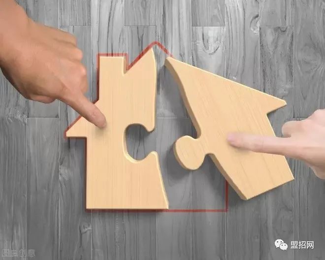 餐饮加盟行业怎么线上推广可以快速引流？这几招让你轻松获客！